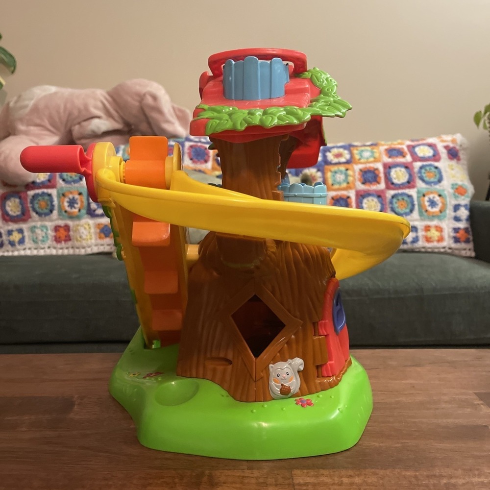 2004 Playskool- Weeble Wobbles Tree House Merry Go Round 4 WEEBLES - Picture 5 of 7